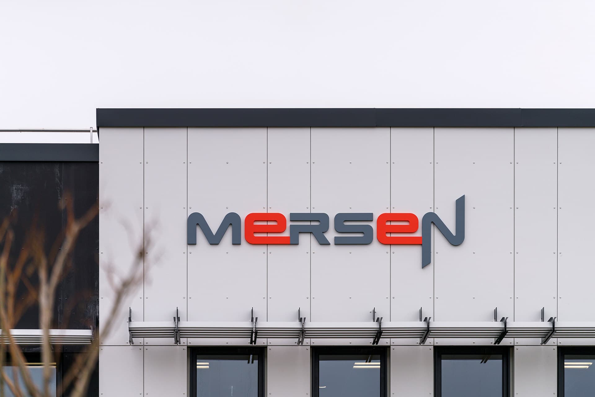 Extérieur bureaux Mersen, expertise BIM pour bâtiment tertiaire : économie de projet réalisé par AIM.